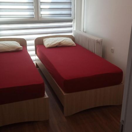 Sky View Luxury Center Skopje Apartments ภายนอก รูปภาพ