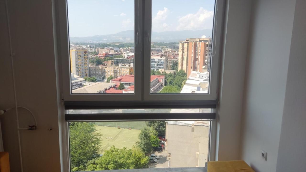 Sky View Luxury Center Skopje Apartments ภายนอก รูปภาพ
