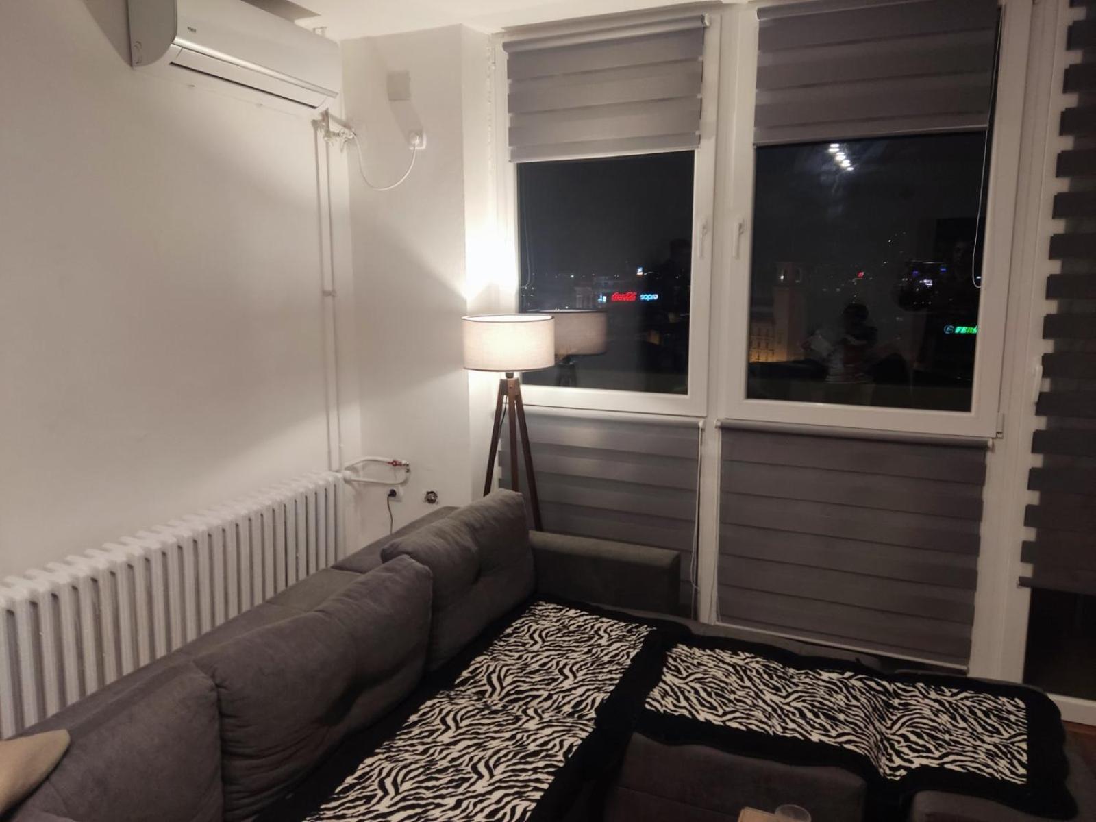 Sky View Luxury Center Skopje Apartments ภายนอก รูปภาพ